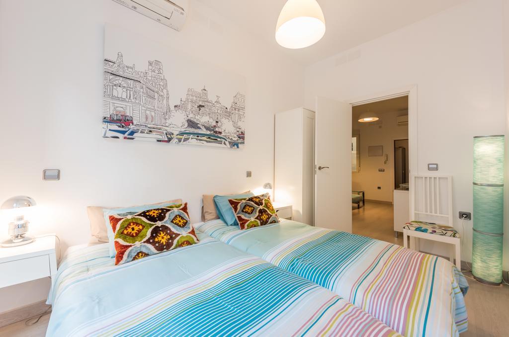 Apartamento Latina Sol Madrid Exterior foto