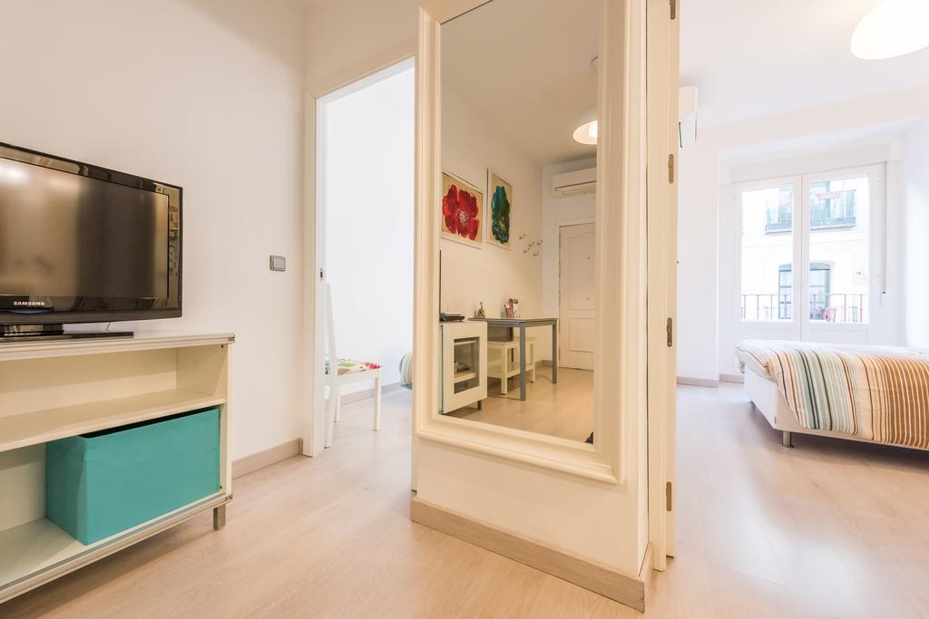 Apartamento Latina Sol Madrid Exterior foto